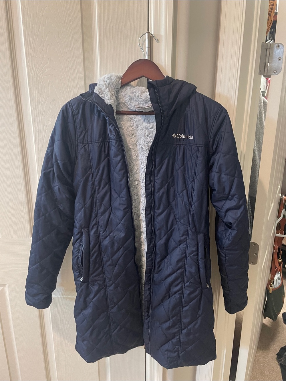 Columbia Hooded Quilted Coat like new
